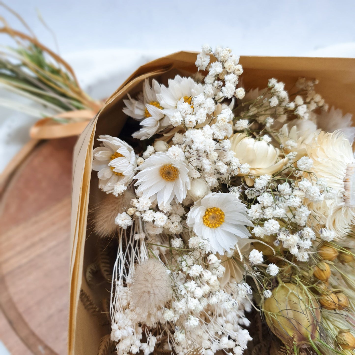 "Love In A Mist" Dried flower Posy - Lytton Rose Botanical