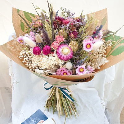 Gifting Dried Flowers: Thoughtful, Easy, and Long Lasting