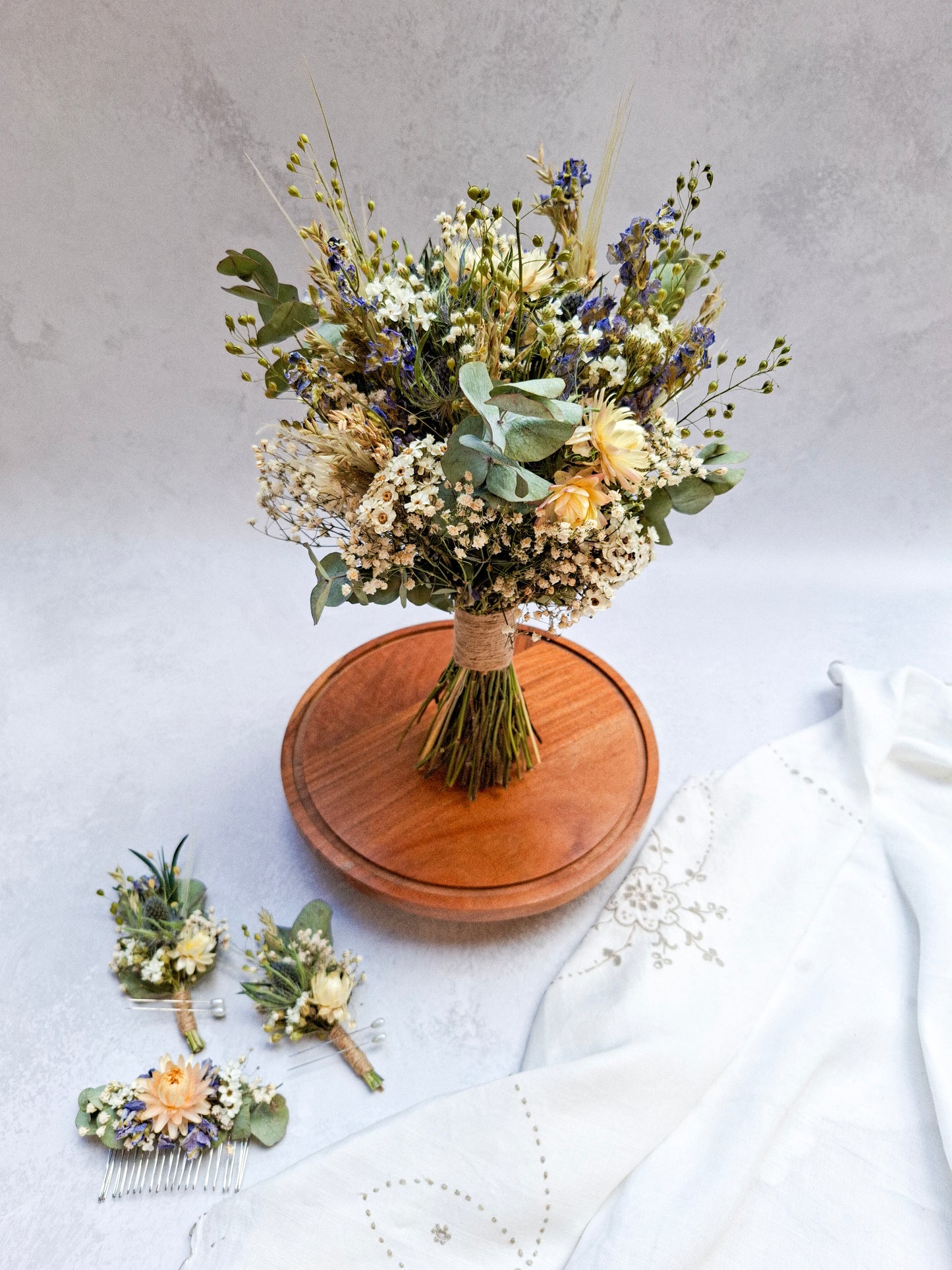 Thistle and Daisies Dried Flower and Preserved Foliage Bouquet