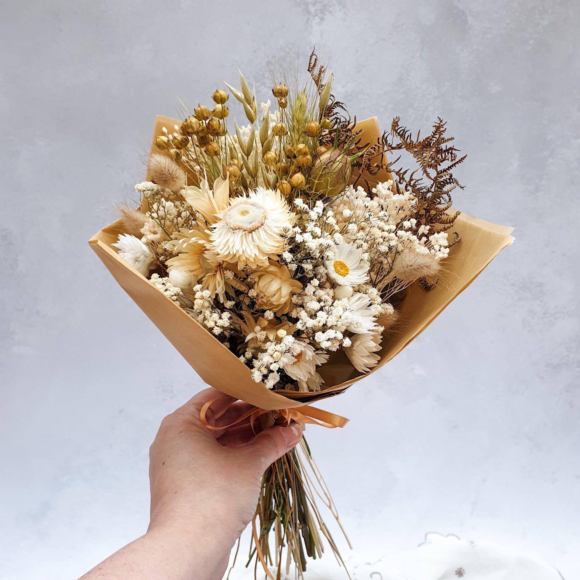 "Love In A Mist" Dried flower Posy - Lytton Rose Botanical