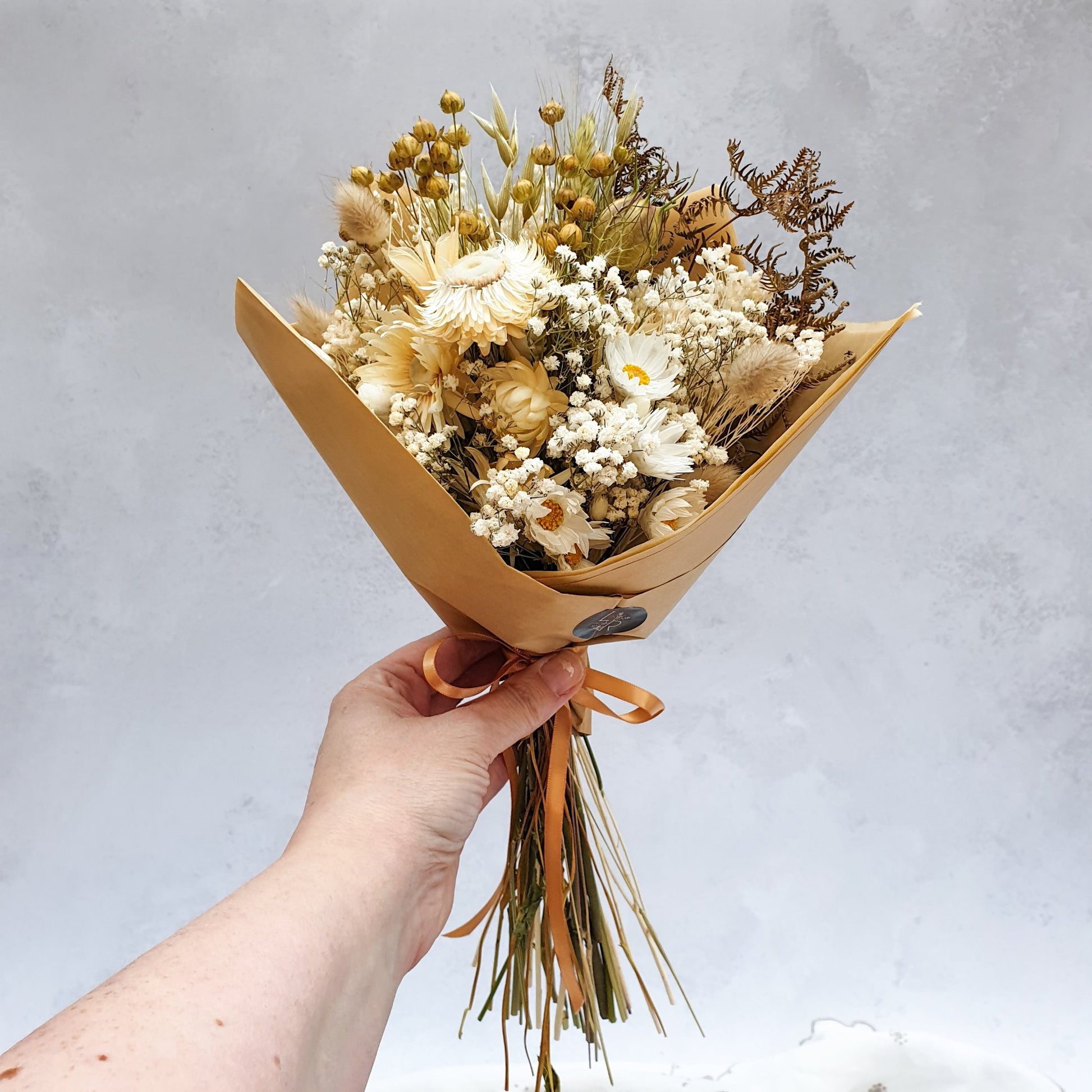 "Love In A Mist" Dried flower Posy - Lytton Rose Botanical