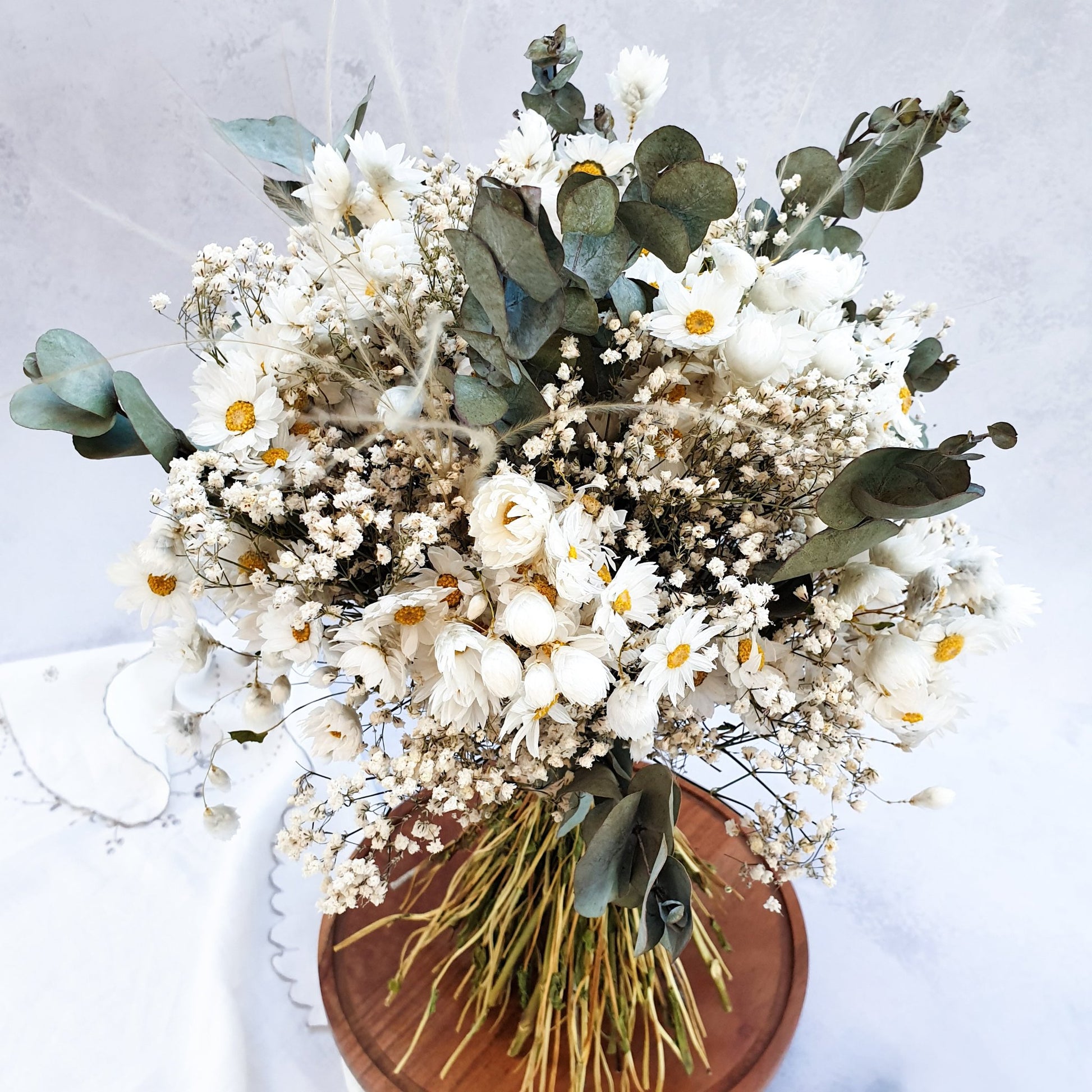 "Simplicity" Minimalist Large Handtie Bouquet - Lytton Rose Botanical