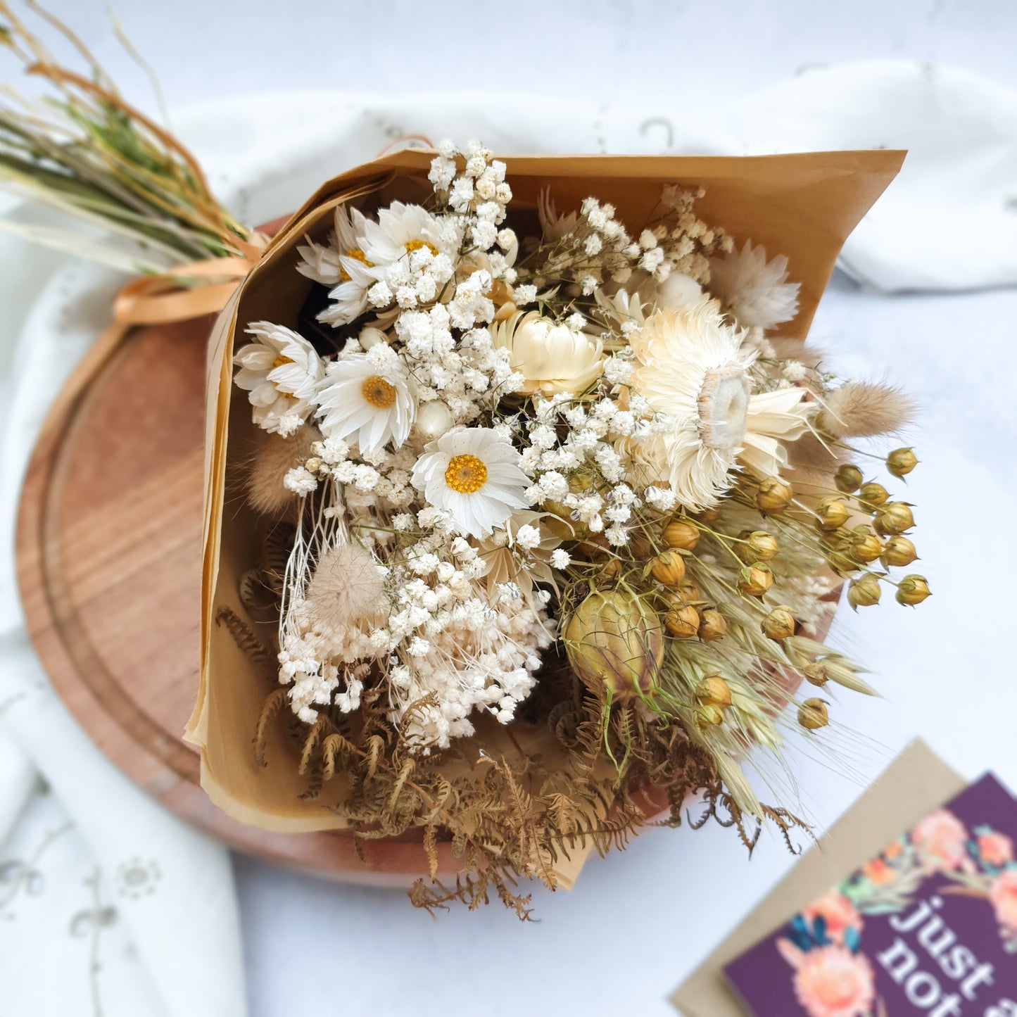 "Love In A Mist" Dried flower Posy - Lytton Rose Botanical