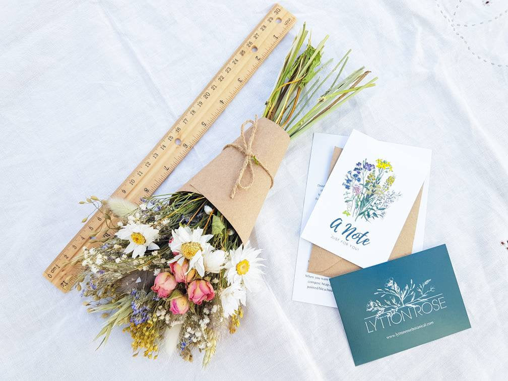 "Cottage Garden" Mini Dried Flower Bouquet- Pink