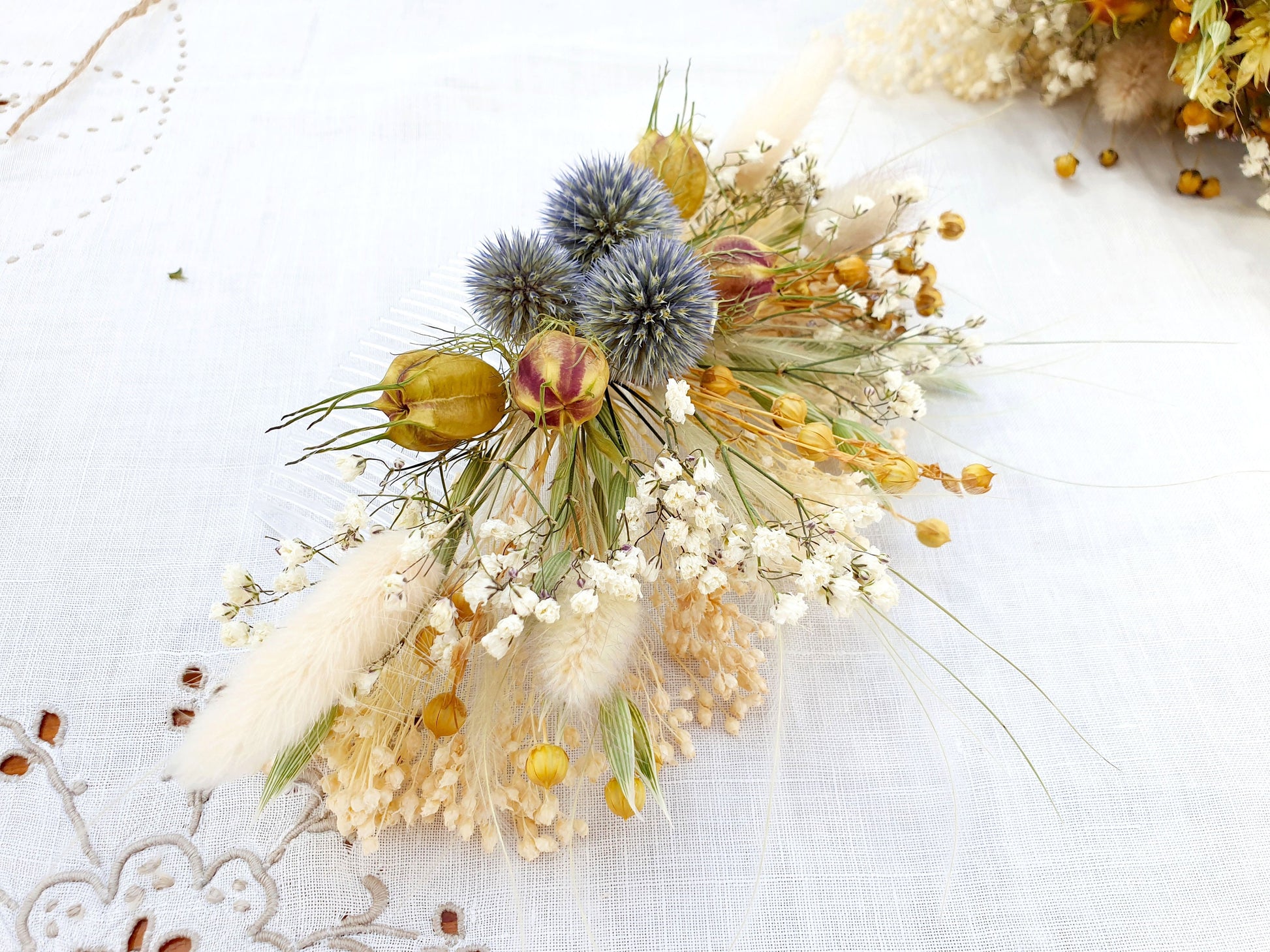 "Thistle Glen" Dried Flower Bridal Haircomb - Lytton Rose Botanical